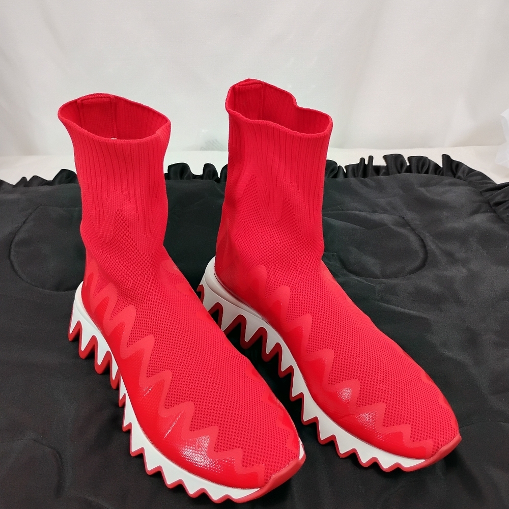 CHRISTIAN LOUBOUTIN Red SHARKY SOCK Flat Sneaker SZ 7.5 - Picture 2 of 13